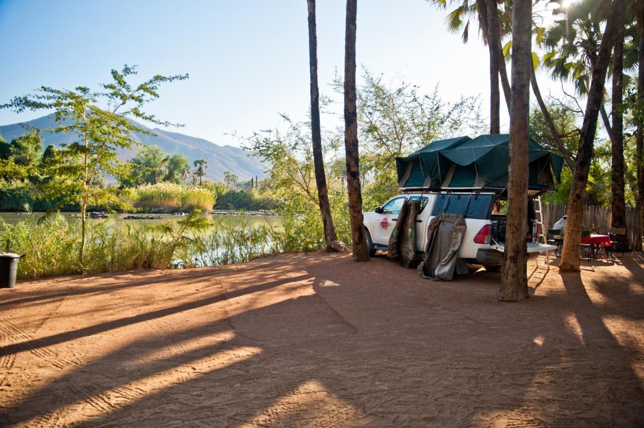 Отель Omarunga Epupa-Falls Campsite Экстерьер фото